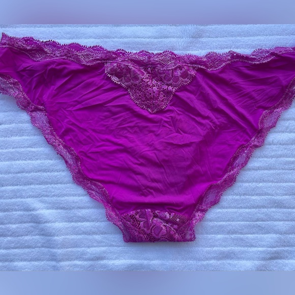 Victoria’s Secret Bikini Panties NWOT - Picture 5 of 6
